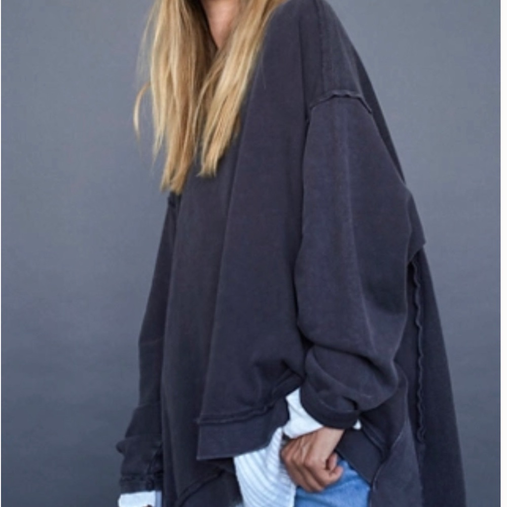 Free People Iggy Pullover Oversized Sweatshirt Black Hi Lo Hem Slouchy Size XL